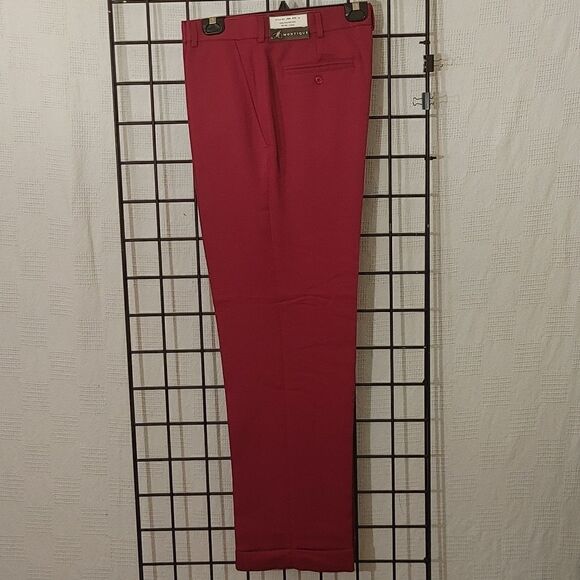 MONTIQUE INT. RUBY RED/WHITE 2 PIECE WALKING SUITS. - Picture 8 of 12